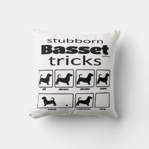 Stubborn Basset Tricks Kudde