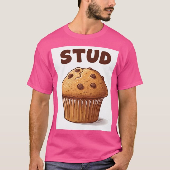 Stud Muffin T-Shirt (Framsida)