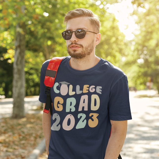 Student 2023 College Grad, högre Anpassningsbar T Shirt (Skapare uppladdad)