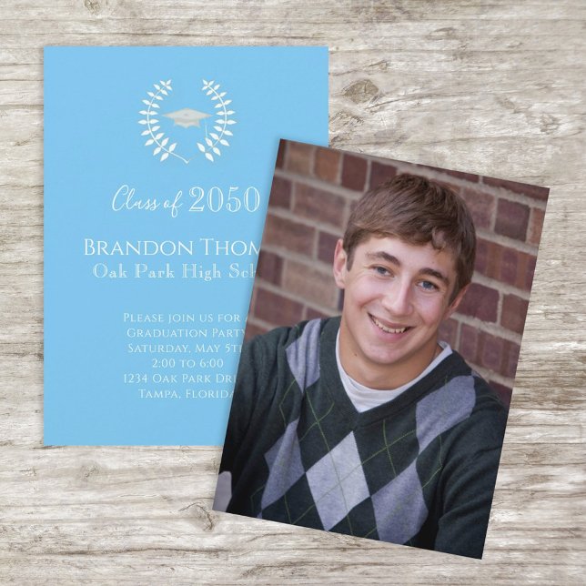 Student Carolina Blue Photo Template Simple Inbjudningar (Skapare uppladdad)