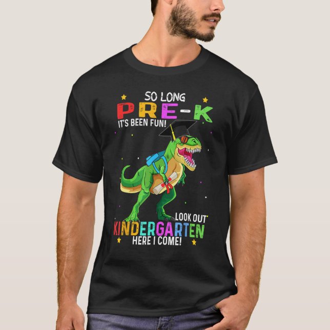 student före k Studenten 2024 dinosauaur t re re r Shirt (Framsida)