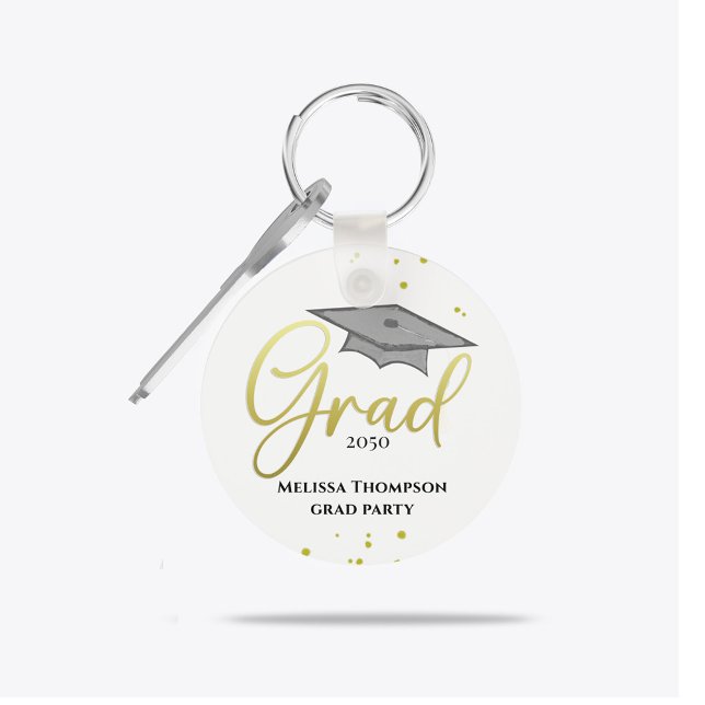 Student Grad Guld Studenten skript Party Nyckelring (Gold script graduate design on sleek black background for stylish graduation party favor.)