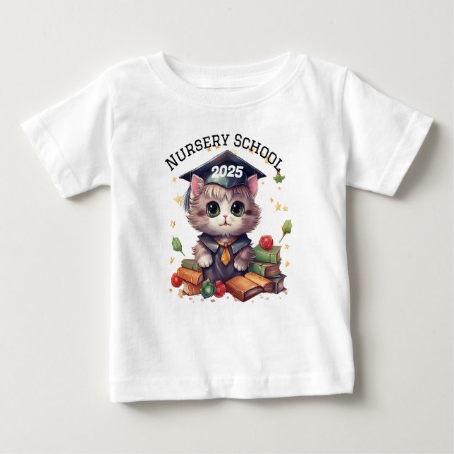 Student i Nursery-skolan T Shirt (Framsida)