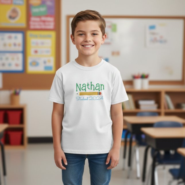 Student  Personalized Graduation T-Shirt (Skapare uppladdad)