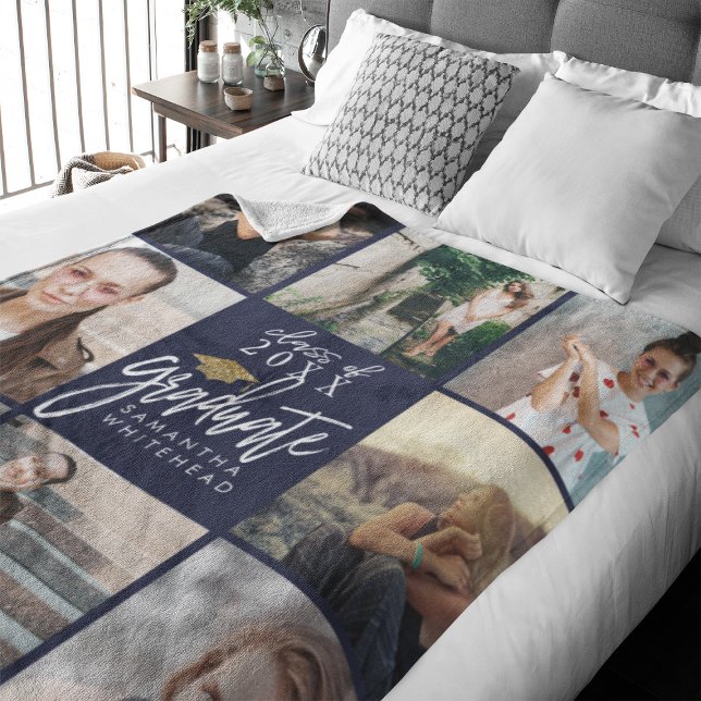 Student Photo Collage Guld Glitter Cap marinblått Fleecefilt (Celebrate your graduate's milestone with our cozy, custom fleece blanket. )