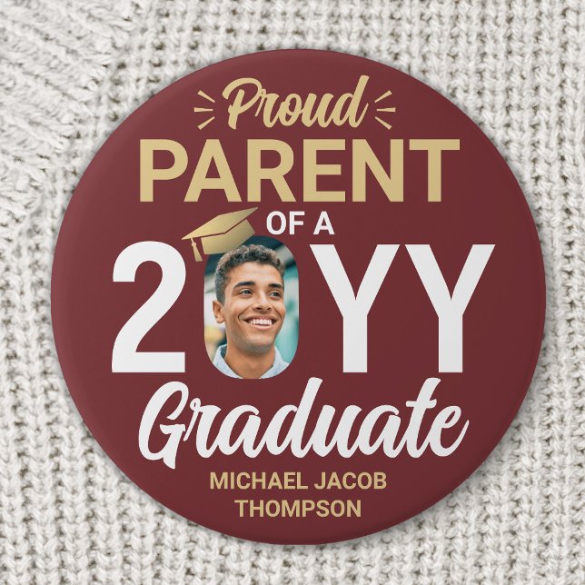 Student Photo Proud Parent Burgundy Red och Guld Knapp (Skapare uppladdad)