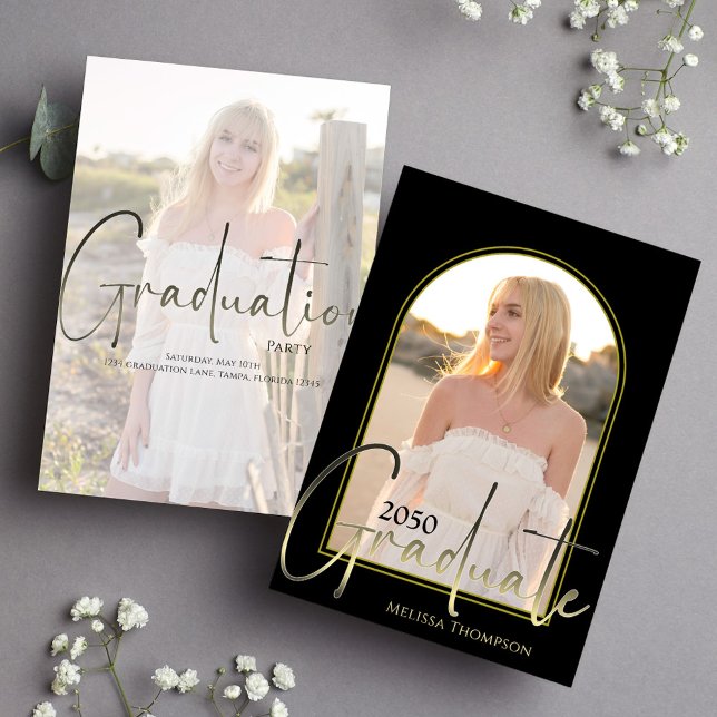 Student Photo Simple Snyggt Black and Guld Arch Inbjudningar (Graduation photo invitation announcement with elegant photo arch. )