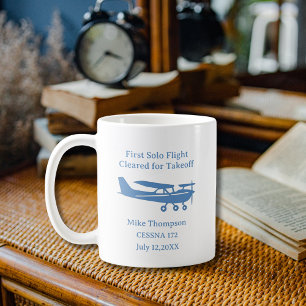 Student Pilot Första Ensamflygning Foto Blå Person Kaffemugg