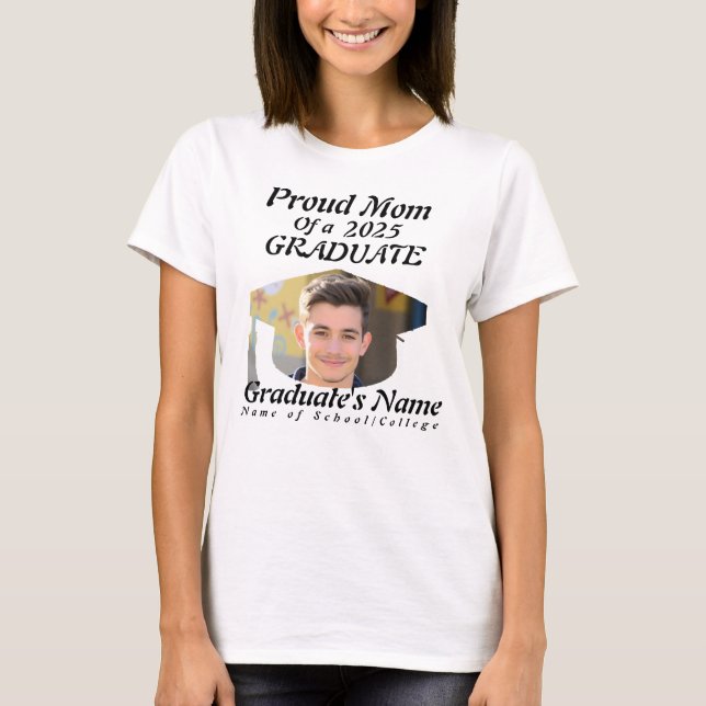 Studenten 2025 - Personlig Proud Mamma T Shirt (Framsida)