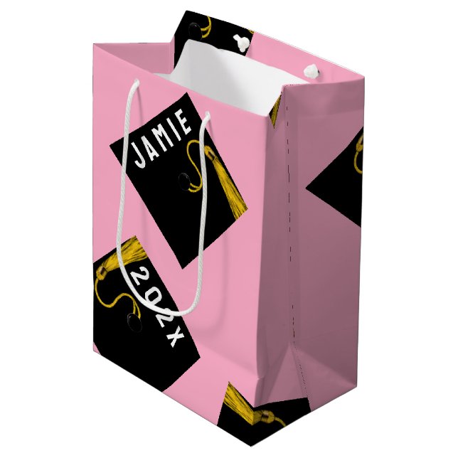 Studenten 2025 Rosa Medium Gift Bag (Framsidan Vinklad)