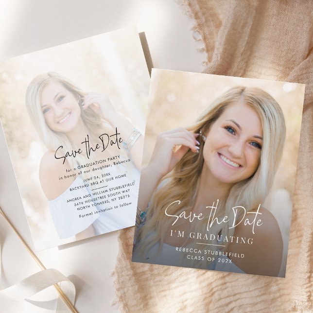 Studenten 2025 Spara datumfotomeddelande (Graduation 2025 2 Photos Save the Date Party Announcement)