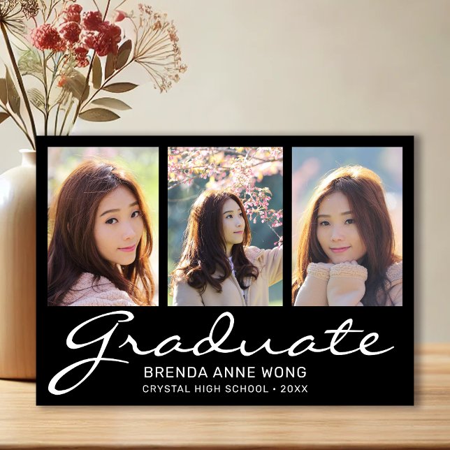 Studenten 3 Photo Collage White Script Black Meddelande (Modern 3 Photo Black with White Script Graduation Announcement)