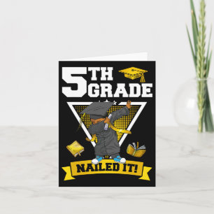 Studenten Boy 5th Klass tackade nej till det sista Kort