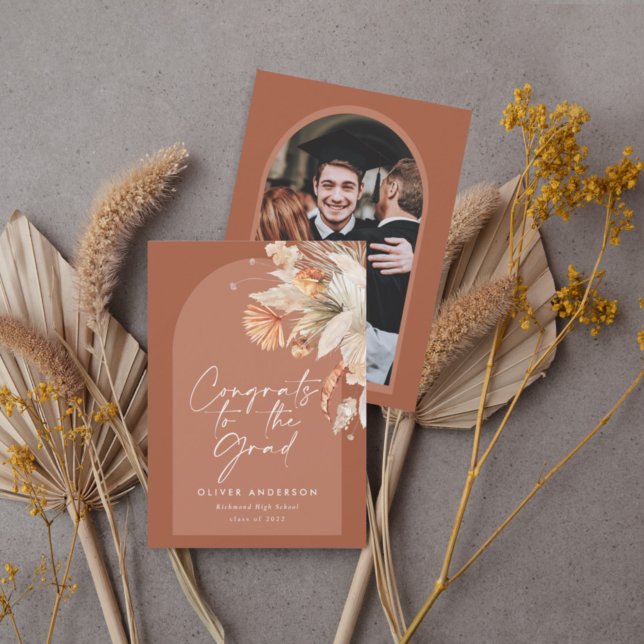 Studenten fotobåge terracotta pampas botaniska inbjudningar (Skapare uppladdad)
