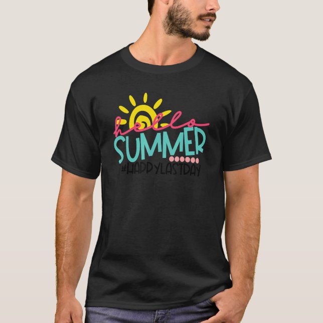 Studenten Hej, sommarstugan Lycklig, förra dagen,  T Shirt (Framsida)