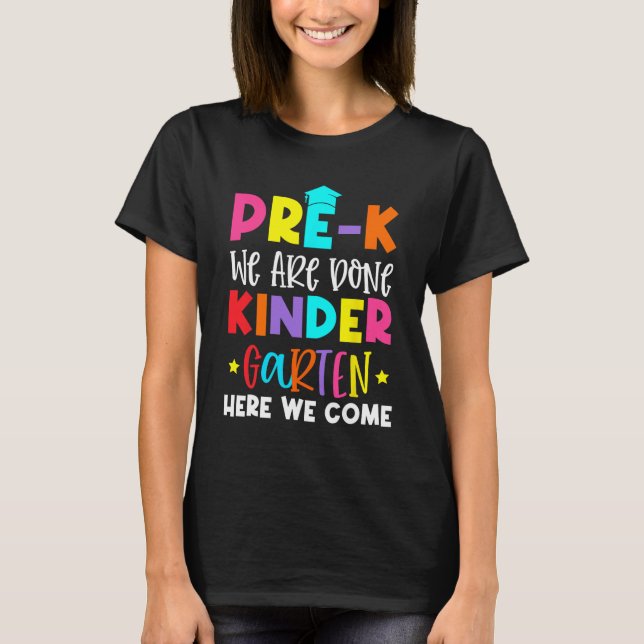 Studenten Kindergarten här Vi Kom T Shirt (Framsida)