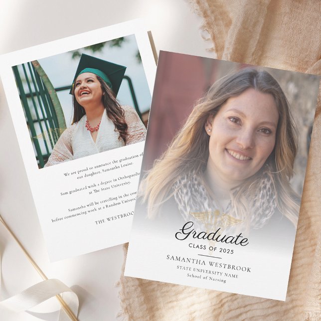 Studenten Photo Nurse Pinning 2025 Grad Meddelande (Graduation Photo Nurse Pinning 2025 Grad Announcement)