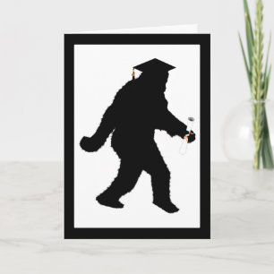 Studenten Sasquatch med Grad Cap Kort