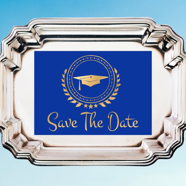 Studenten sparar datumet för Guld Emblem Grad Cap Spara Datumet (Save The Date - Gold and Blue Graduation - School Graduation)