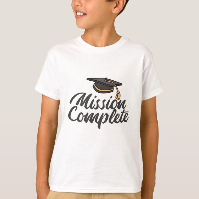 Studenten Uppdrag färdigt T Shirt (Framsida)
