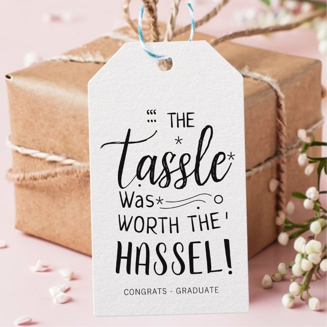 Studenten var Tassel värd en falsk fördel Presentetikett (Add a Touch of Style to Your Graduation Favors )