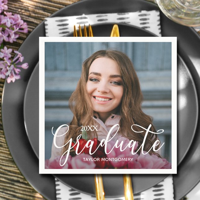 Studentfesten elegant Script Photo Pappersservett (Elegant Script Photo Graduation Party Napkins)