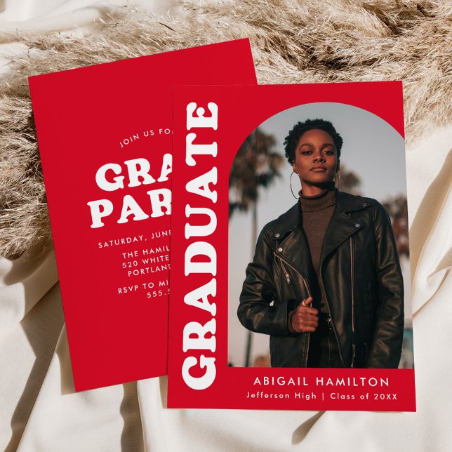 Studentfesten Offset Arch Red Photo Inbjudningar (Skapare uppladdad)