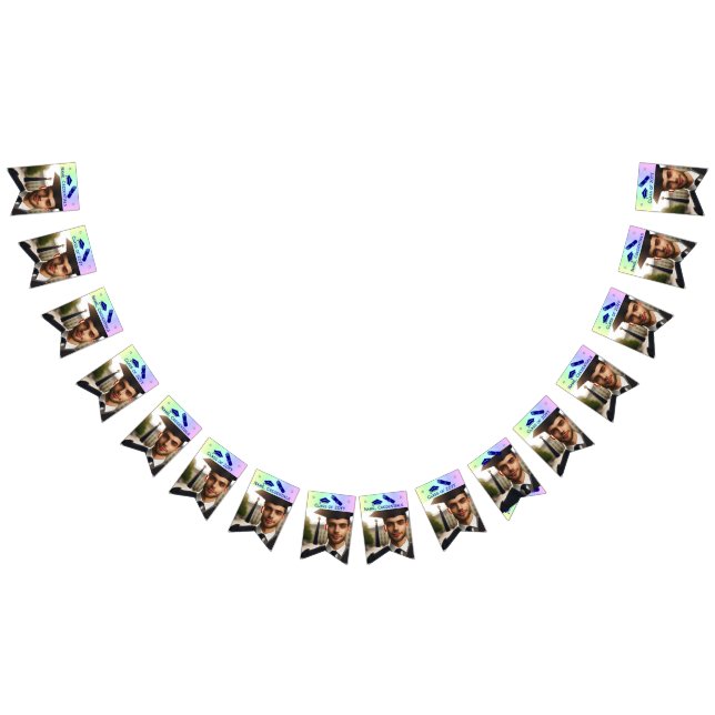 Studentmössa, diploma och 16-fotoblått på regnbåge vimplar (Alla)