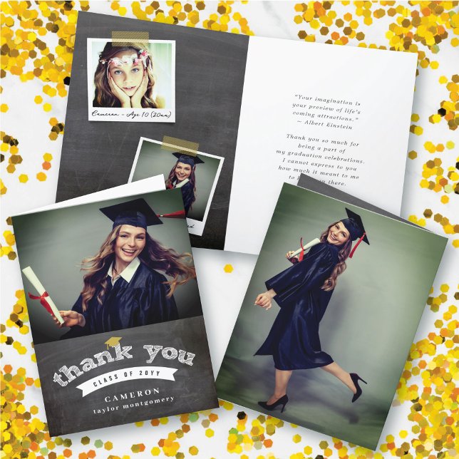 Studentmössa Grad för Retro Chalkboard Sketch Phot Tack Kort (Retro Black Chalkboard Sketch Photo Graduation Cap Grad Thank You Card @ zazzle.com/color_therapy)