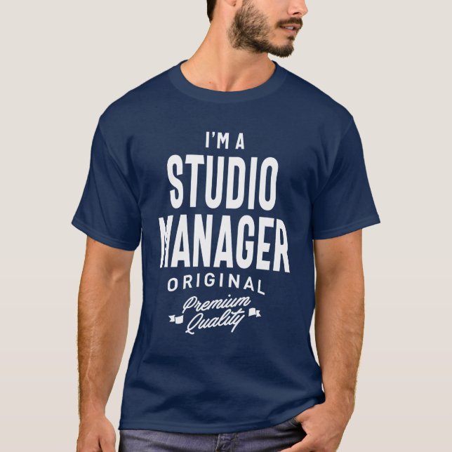 Studio Manager Gift Funny Job Title Professional T Shirt (Framsida)