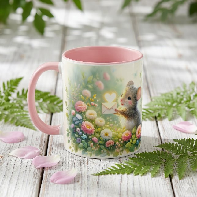 Stugmus Ållekärleksbrev Äng Mugg (Cottage Mouse Love Letter Meadow Mug)