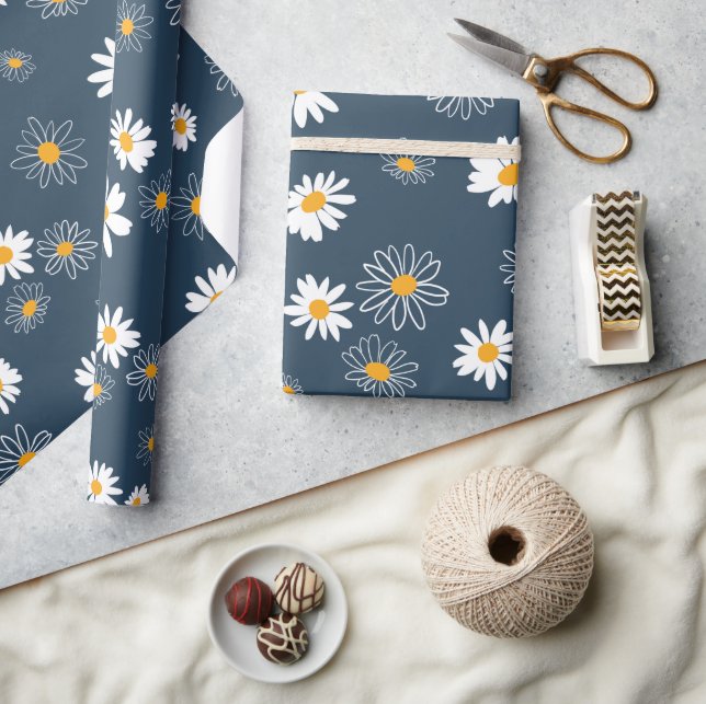 Stunning Navy Gult White Classic Daisy Flowers Presentpapper (Hantverk)