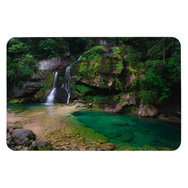Stunning vattenfall Virje, Slovenien Poster Magnet (Horisontell)