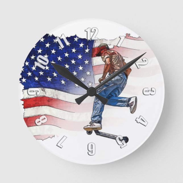 Stunt Scooter Rider och US Flagga Round Clock Rund Klocka (Framsida)