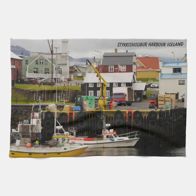 Stykisholmur Harbour Island Tea Towel Kökshandduk (Horisontell)