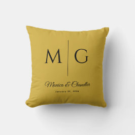 Stylish Monogram With Couple Name Metallic Gold Kudde