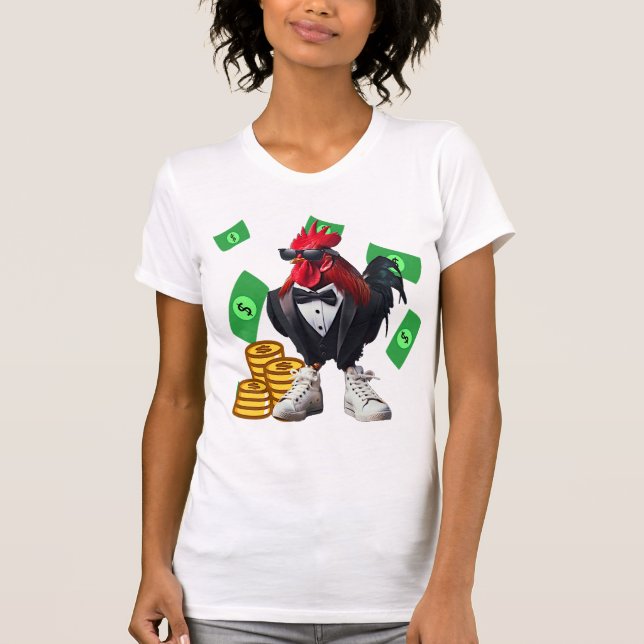 Stylish Rooster with Money and Sunglasses T Shirt (Framsida)