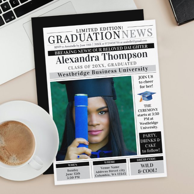 Stylish Unique Black  Newspaper Graduate Student Inbjudningar (Skapare uppladdad)