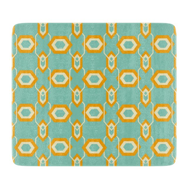 Stylized geometric pattern in bold orange hexagon (Framsidan)