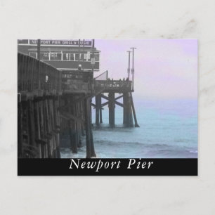 Stylized Newport Pier Vykort