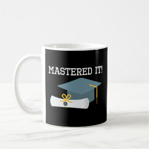 Styr muggen för kaffe för gradstudenten 2018 den kaffemugg