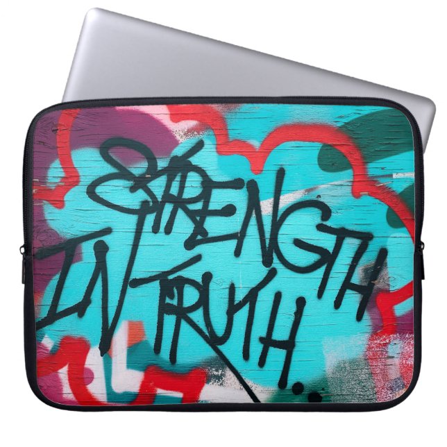 Styrka i sanningsgraffiti laptop fodral (Framsidan)