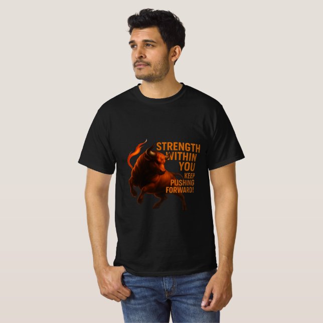 STYRKA INOM DIG FORTSÄTT SKRIDDA FRAMÅT T SHIRT (Hel framsida)