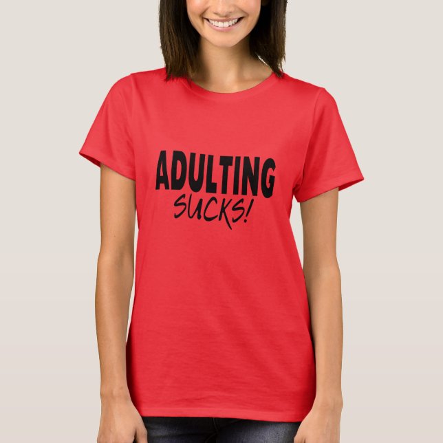 Sucks, roligt tee (Framsida)