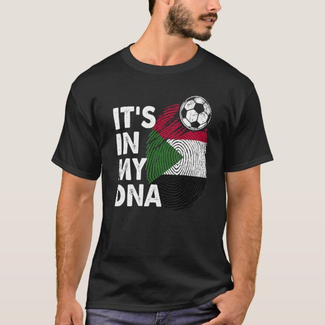 Sudan i mitt DNA Sudanesiska Flagga Team Sudan T Shirt (Framsida)