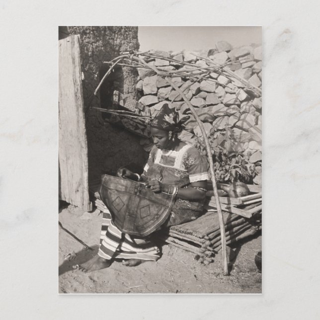 Sudanesiska kvinna vykort (Framsida)