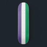 Suffragette Flagga Mini Skateboard Bräda 18,5 Cm<br><div class="desc">Denna utformning präglas av flagga från den rösträttsrörelse som under 1900-talet kämpade för högerna att rösta i offentliga val, som kallas kvinnlig rösträtt. Det var första gången som man kom överens om att "kväva rörelsen", men de berörda kvinnorna accepterade snart och tog över det nya namn som ett tecken på...</div>