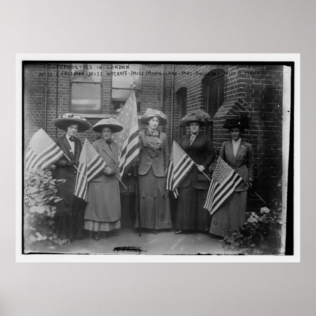 Suffragettes Holding American Flaggor Poster (Framsidan)