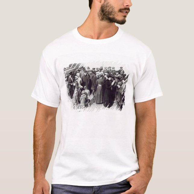 Suffragettes i Hastings, 1908 Tee Shirt (Framsida)