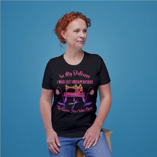 Suggande citat i Rosa-Sewing Maskin T Shirt